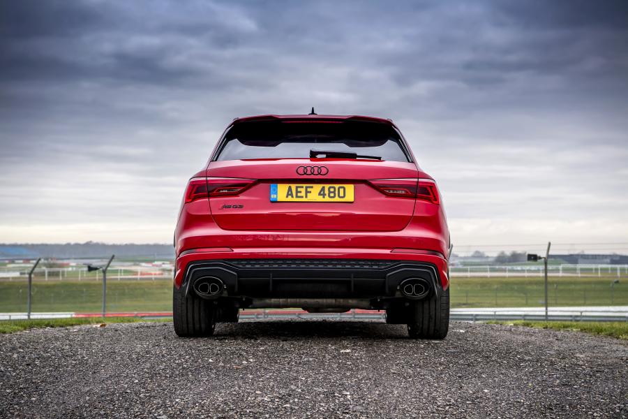  Audi RS Q3 2019 года  (UK) (фото 21 из 63)
